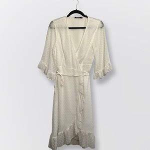 BooHoo White Textured Polkadot Dress (8)